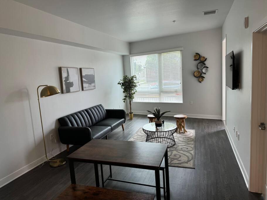 Chic Luxury Condo Near Hollywood Glendale Dış mekan fotoğraf